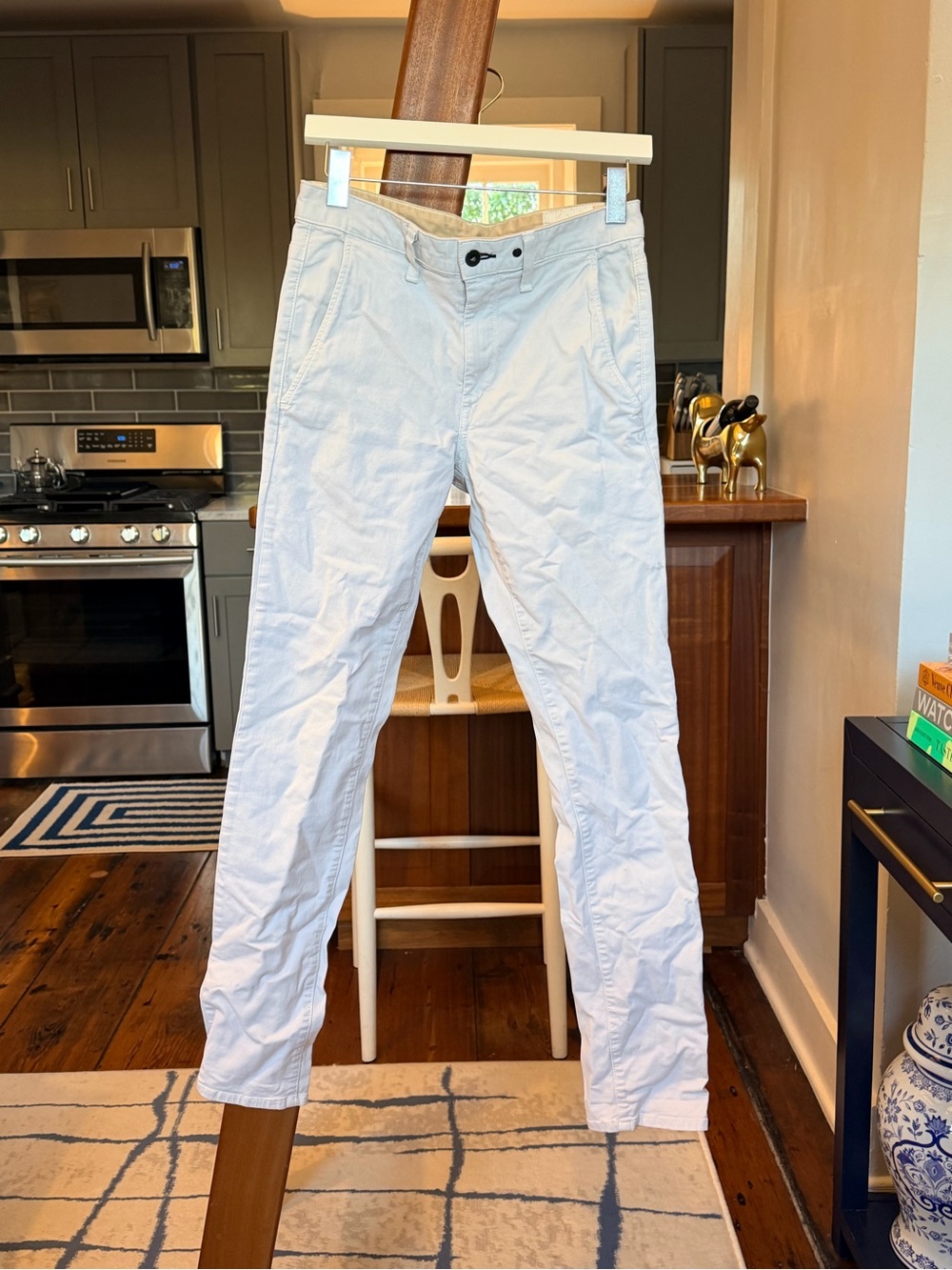 Light Gray Men's Casual Chinos - Slim Fit
